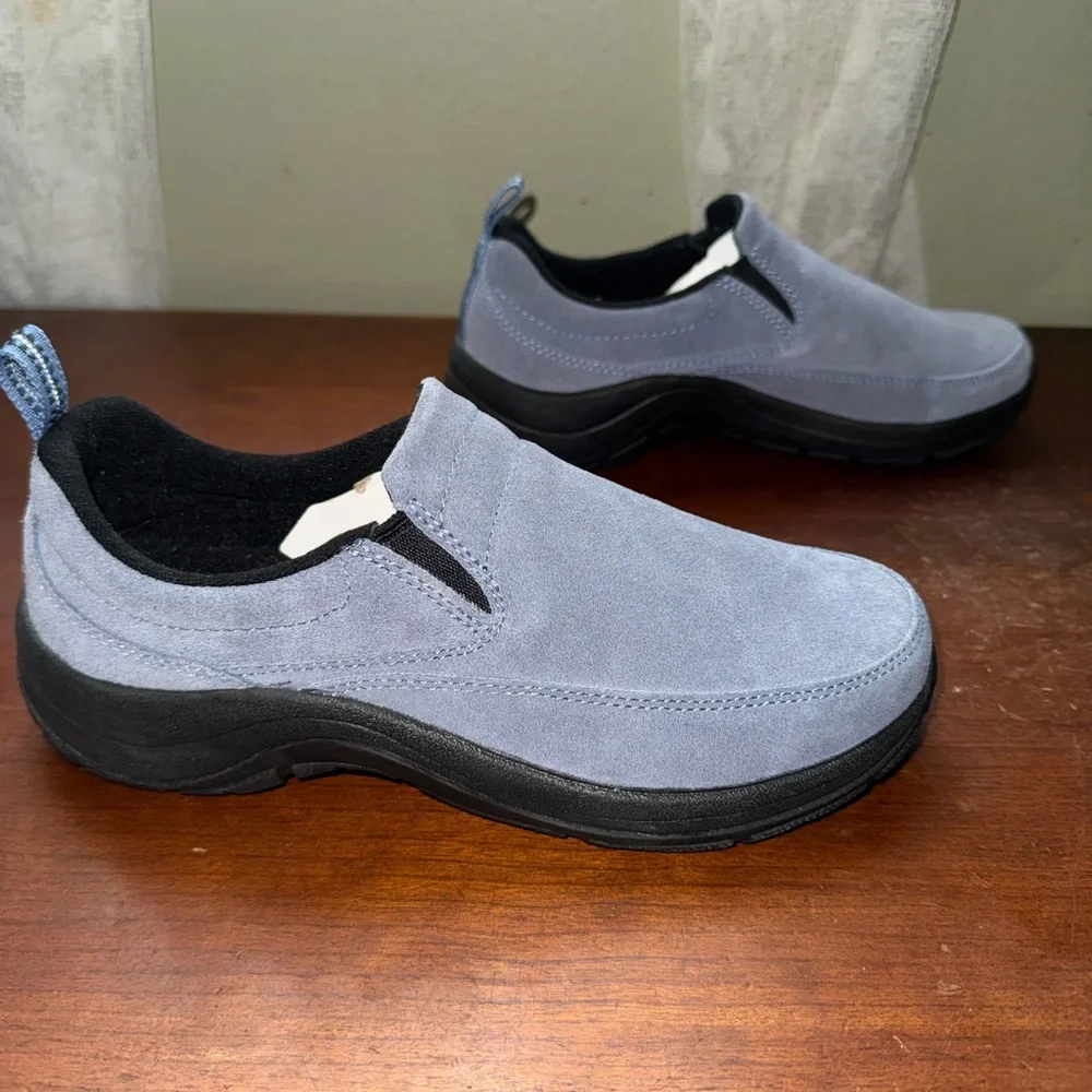 L.L. Bean Suede Light Blue Comfort Slip On Moccasins Women’s Shoes Size 8W